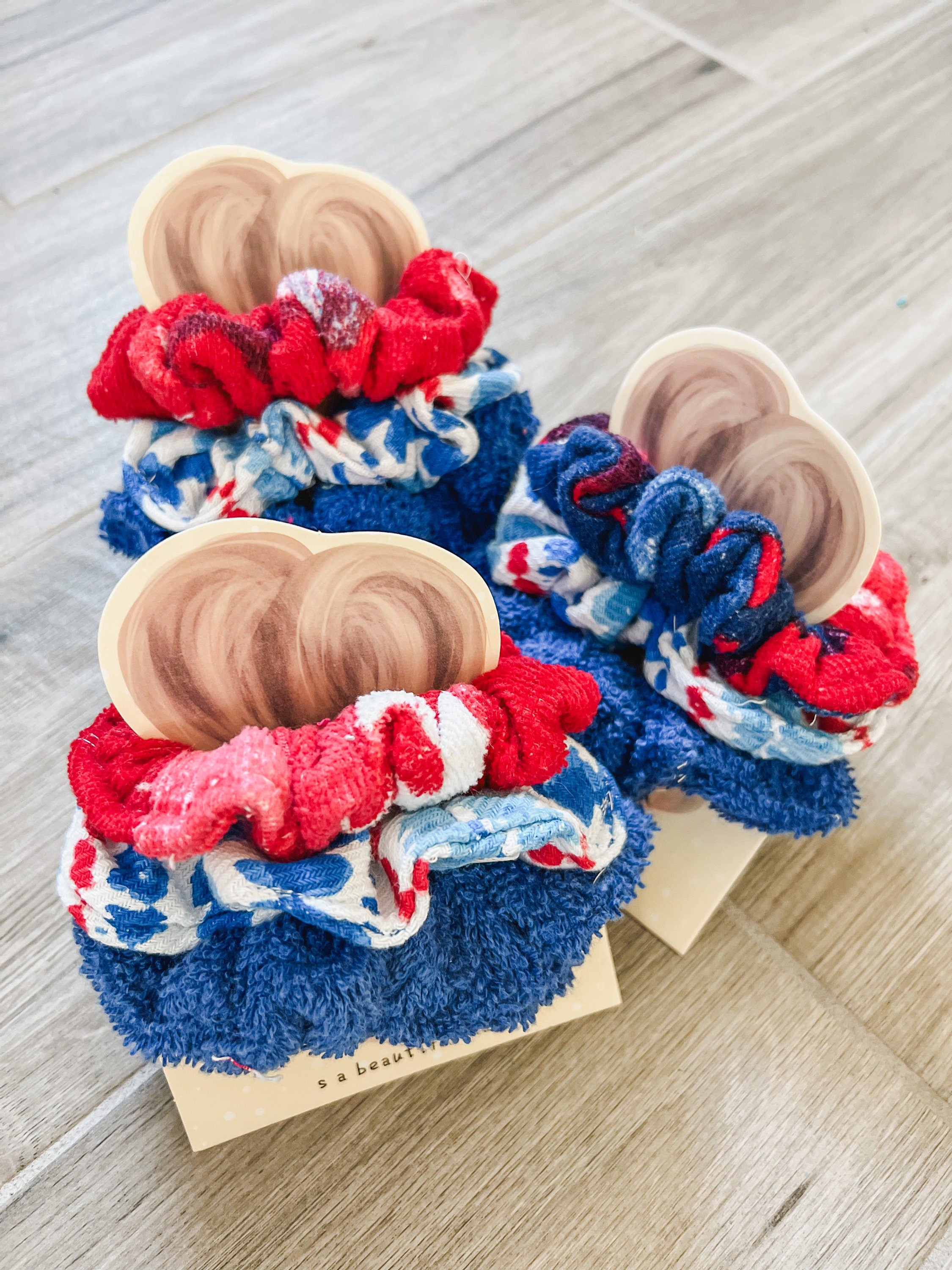 R,W,B Spot 3PC Towel Scrunchie Pack