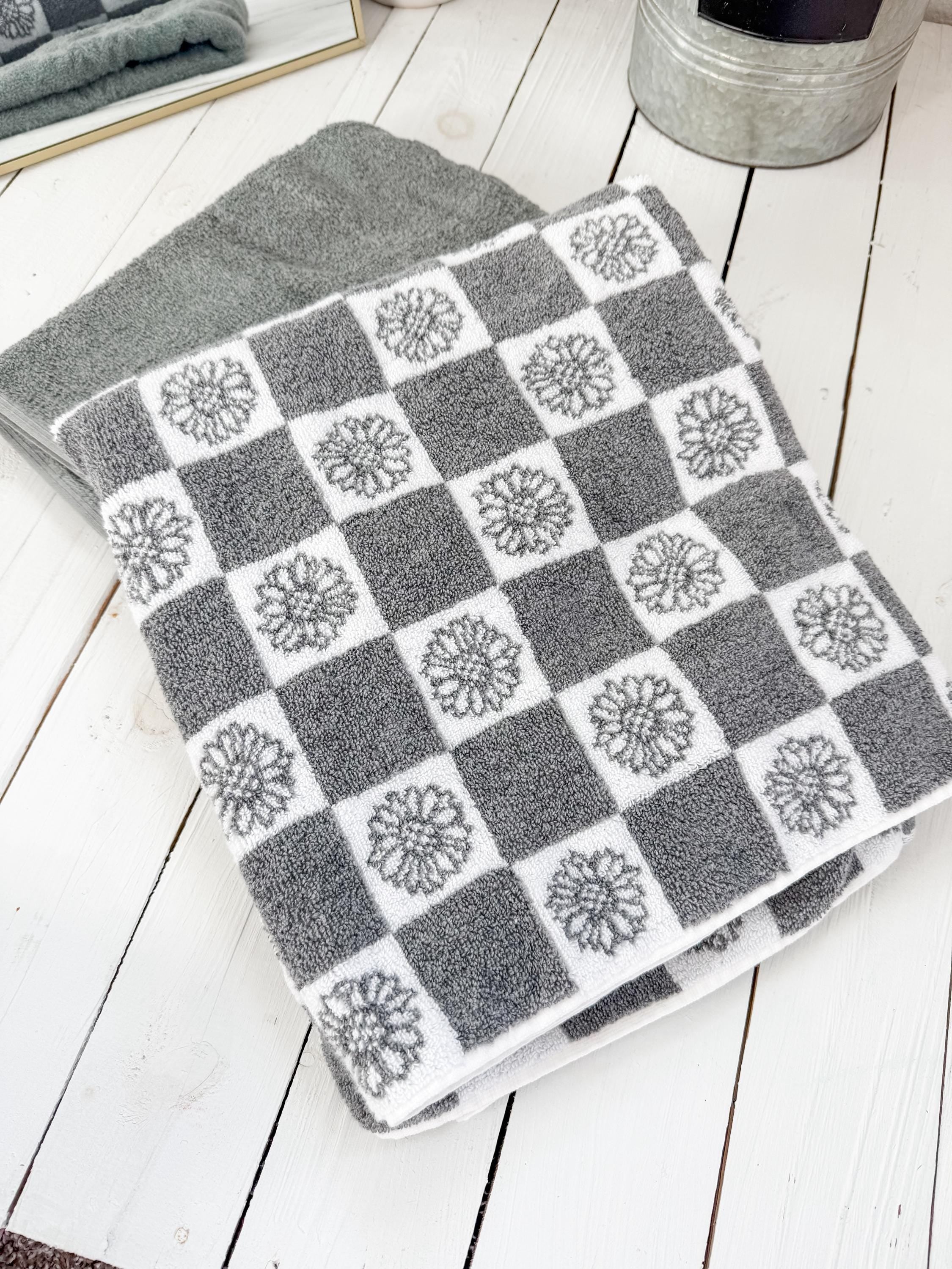 Checkerboard Daisy Towel Pants