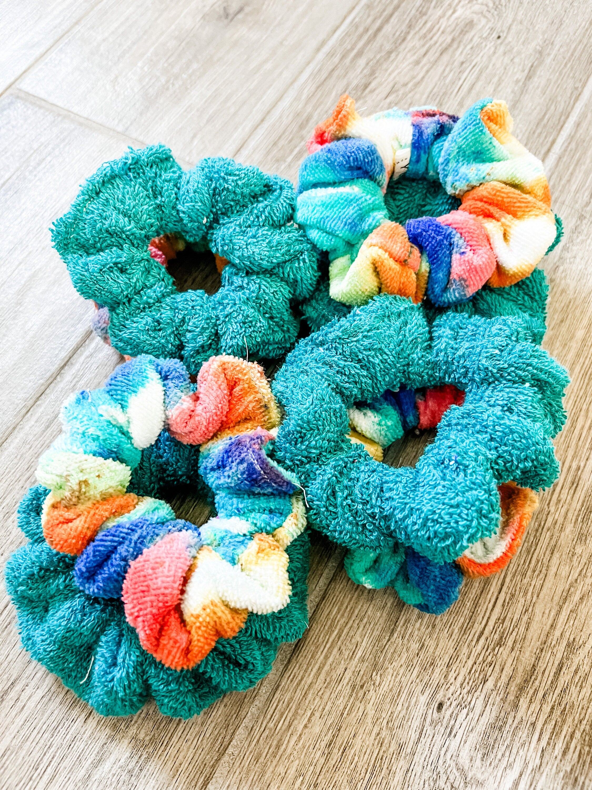 Tiedye 2PC Towel Scrunchie Pack